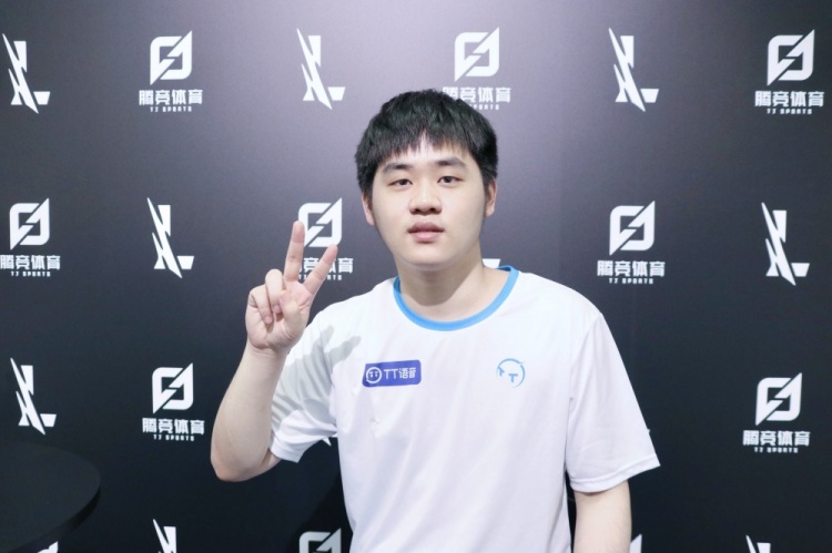 也迫使法兰 也迫使法兰